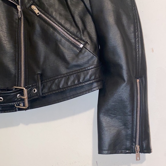 Urban outfitters leather jacket - Picture 4 of 5